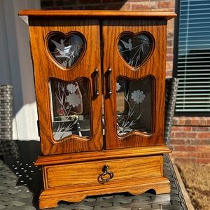Vintage Wooden Jewelry Organizer